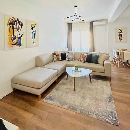 פרישטינה Tower Apartment מראה חיצוני תמונה