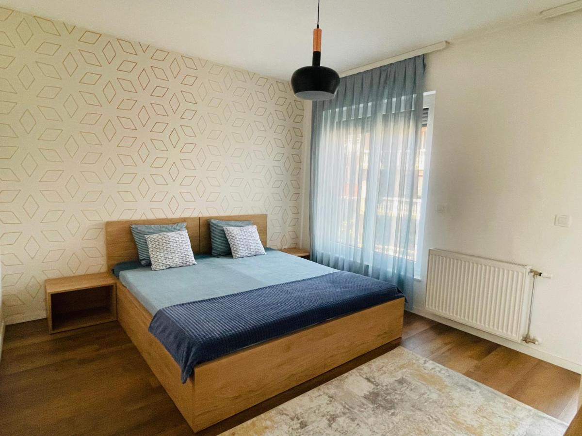 פרישטינה Tower Apartment מראה חיצוני תמונה